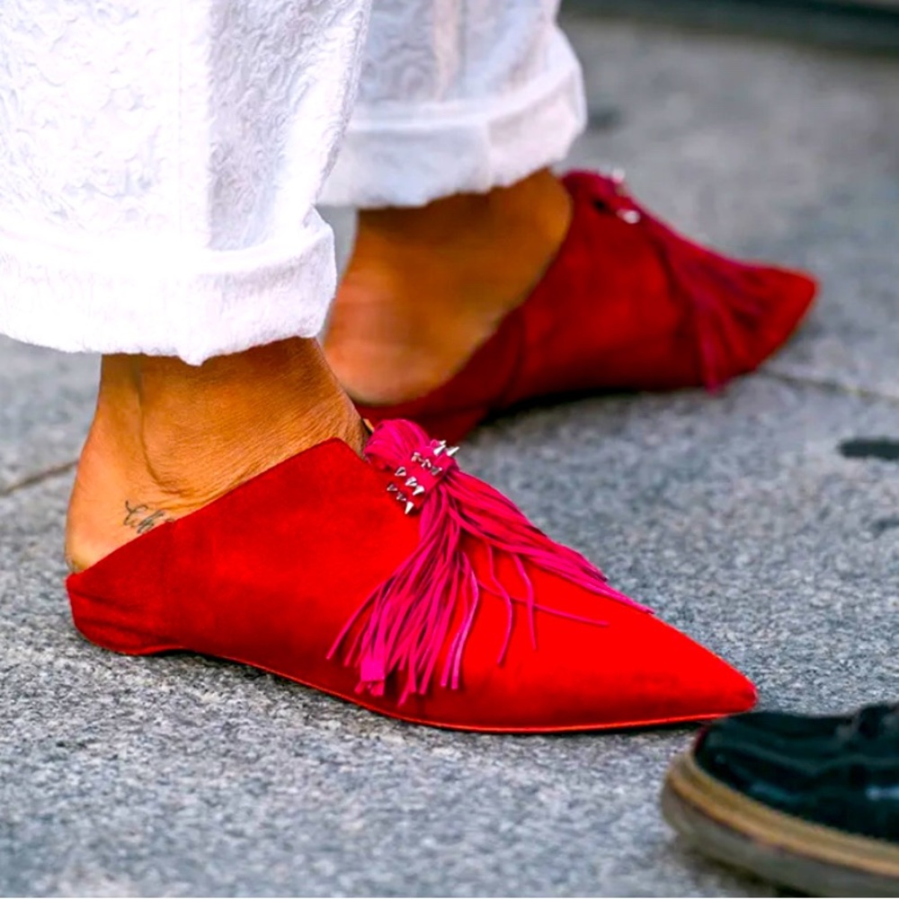 CHRISTIAN LOUBOUTIN Medinana Flat suede slipper red & pink